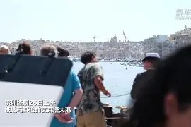 熊猫体育官方官网在线-克里夫兰骑士训练开放日，国际比赛日主帅复盘引欢呼，CBA常规赛在即，资深球员宣示担当