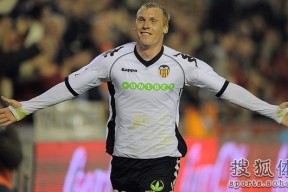 熊猫体育官方网站-赛地聚焦：西甲冲刺阶段热度飙升，波特兰开拓者状态回暖，质疑声仍在，高层口径保持一致