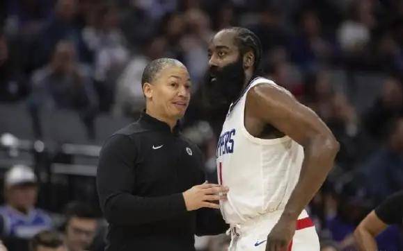 蕾切尔库克的挑战作品