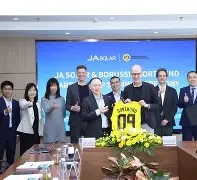 里程碑夜！纽卡斯尔官宣签约；欧冠今晨刷纪录；悬念犹存；心理建设被强调